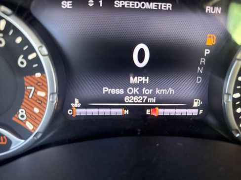 Used 2022 Jeep Renegade Trailhawk w/ Sun/Sound Group image 11