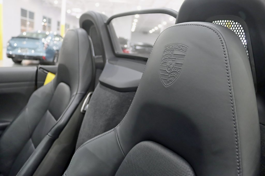 Used 2019 Porsche 718 Boxster S RWD image 25