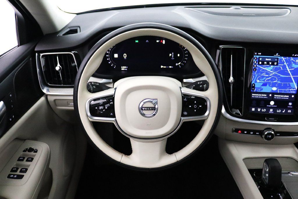 Used 2024 Volvo S60 B5 Plus AWD/4WD image 16