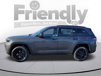 New 2026 Jeep Grand Cherokee Altitude video 2