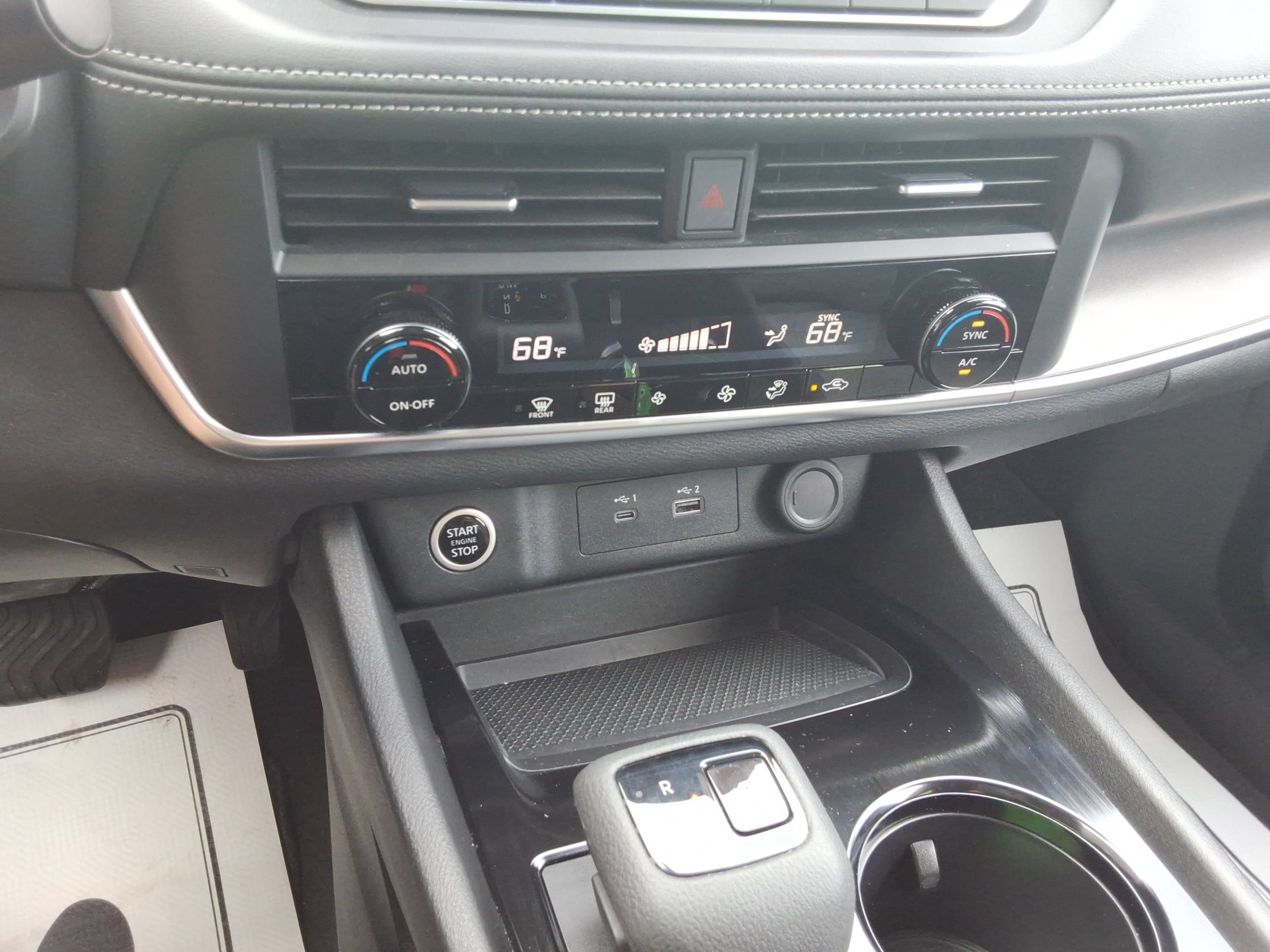 Used 2023 Nissan Rogue SV AWD/4WD image 30