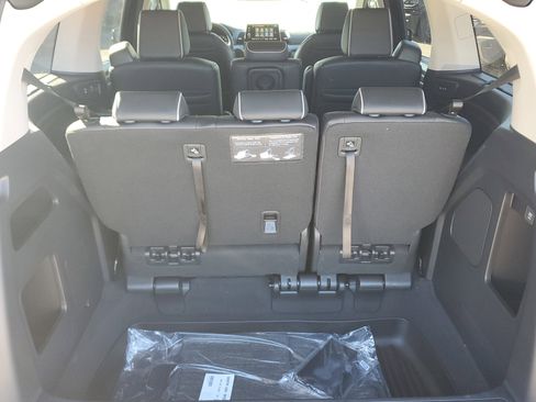 New 2026 Honda Odyssey Elite image 12