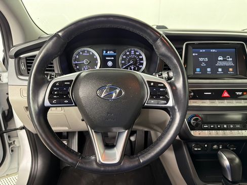 Used 2019 Hyundai Sonata SEL FWD image 11