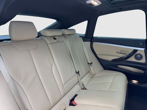 Used 2018 BMW 340i Gran Turismo xDrive image 45