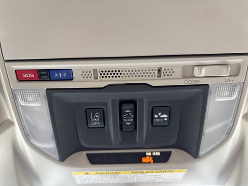 Used 2021 Subaru Forester Limited w/ Popular Package #3 image 23