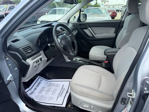 Used 2015 Subaru Forester 2.5i Premium w/ All-Weather Package AWD/4WD image 10