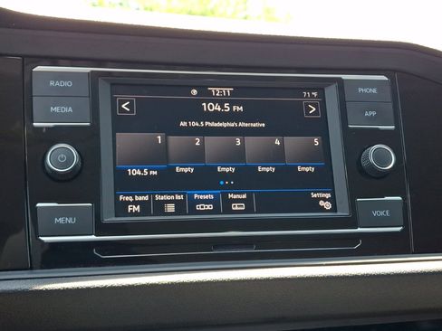 Certified 2024 Volkswagen Jetta S FWD image 17