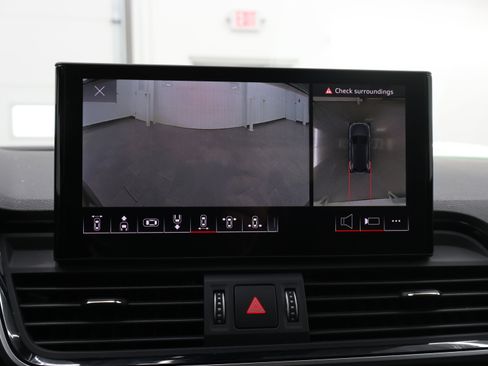 Used 2024 Audi Q5 2.0T Premium Plus AWD/4WD image 22