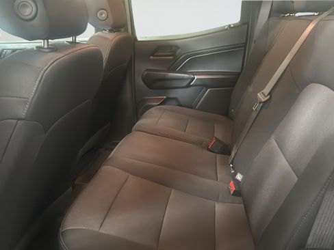Certified 2023 Chevrolet Colorado W/T RWD image 21