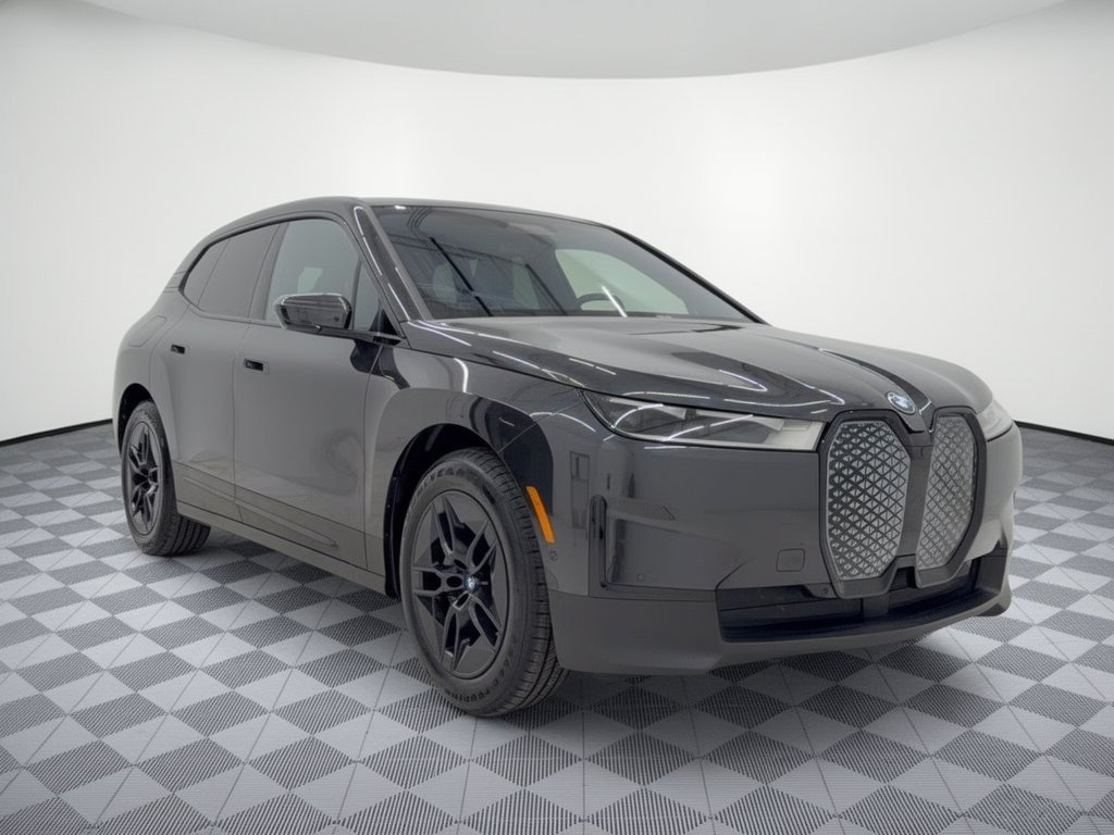 Used 2024 BMW iX xDrive50 AWD/4WD image 7