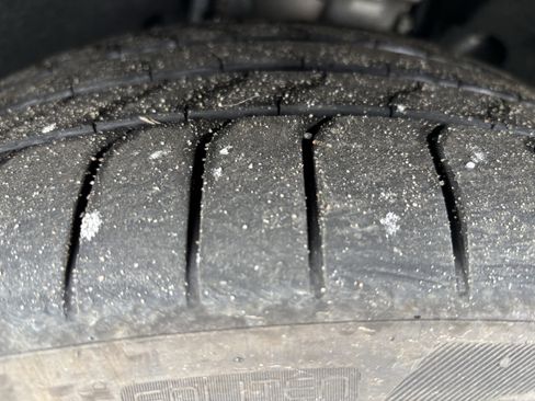 Certified 2025 BMW 760i xDrive w/ Executive Package image 12