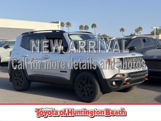 Used 2018 Jeep Renegade Trailhawk AWD/4WD video 1