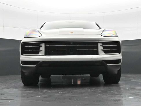 Certified 2026 Porsche Cayenne Coupe AWD/4WD image 46