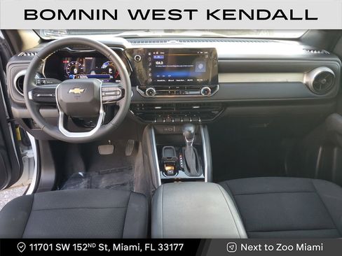 Used 2024 Chevrolet Colorado LT image 10