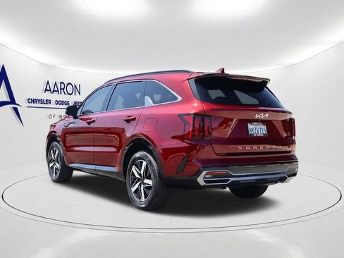 Used 2022 Kia Sorento S FWD image 7