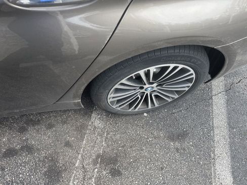 Used 2017 BMW 530i xDrive image 6