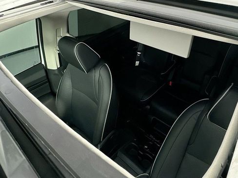 New 2026 Honda Odyssey Elite image 31