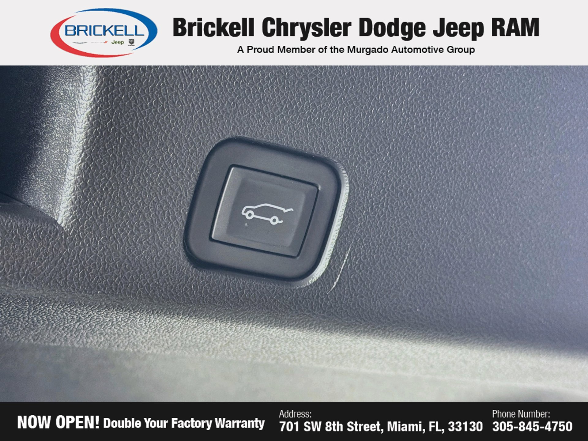 Used 2026 Chevrolet Traverse LT FWD image 13