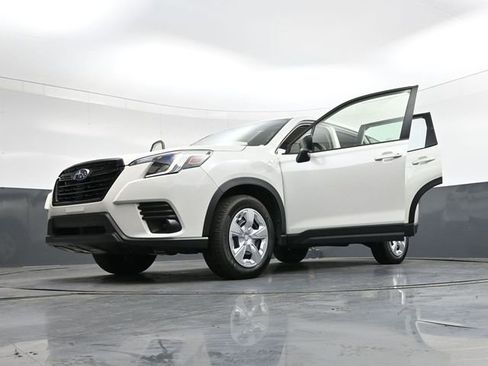 Used 2024 Subaru Forester image 43