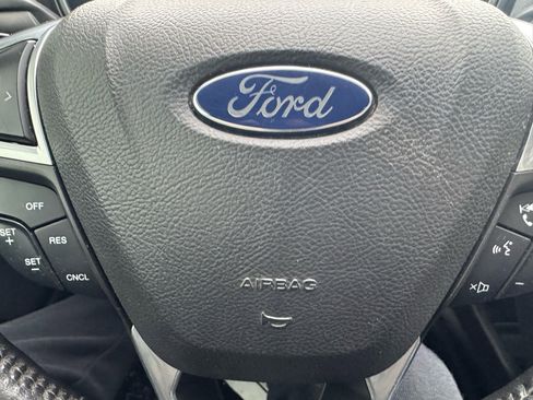 Used 2016 Ford Fusion Titanium image 19