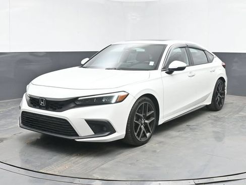Used 2022 Honda Civic Sport Touring image 10