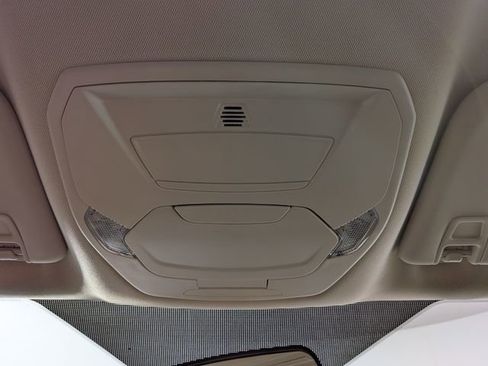 Used 2017 Ford Escape SE FWD image 19