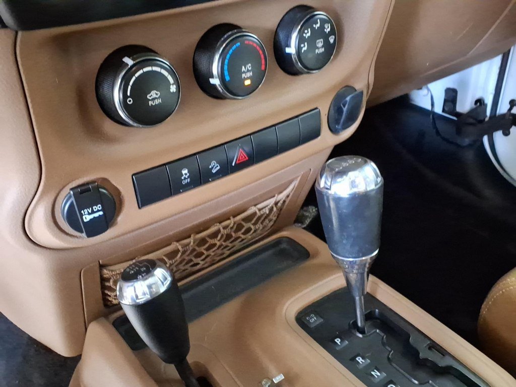 Used 2011 Jeep Wrangler Sport AWD/4WD image 14