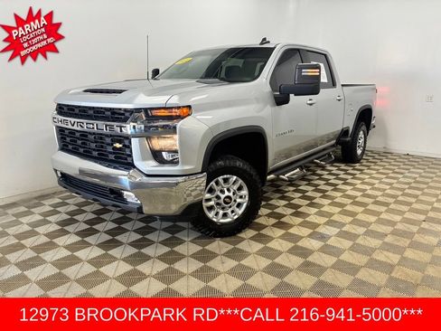 Used 2022 Chevrolet Silverado 2500 LT w/ Convenience Package AWD/4WD image 1