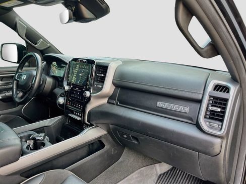 Used 2023 RAM 1500 Laramie AWD/4WD image 31