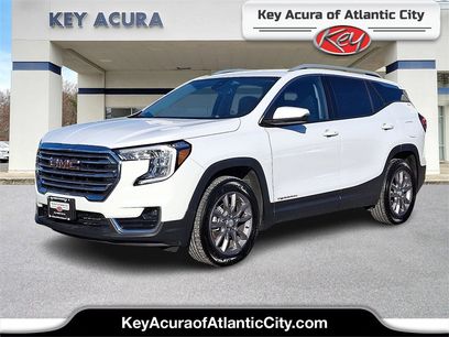 Used 2024 GMC Terrain SLT