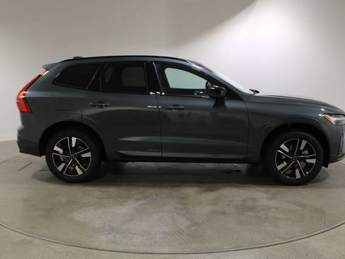 New 2026 Volvo XC60 B5 Core w/ Climate Package AWD/4WD image 6