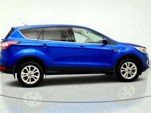 Used 2017 Ford Escape SE AWD/4WD image 4