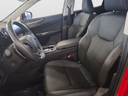 Certified 2025 Lexus NX 350 AWD w/ Accessory Package (2T) image 15