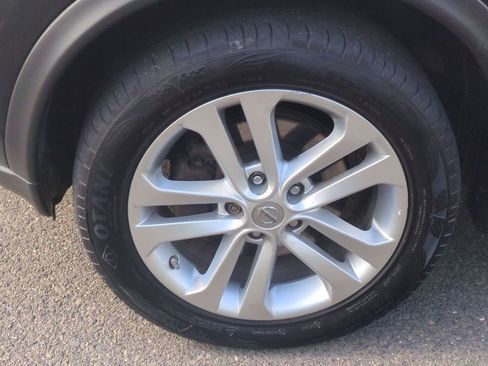 Used 2015 Nissan Juke S AWD/4WD image 10