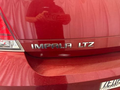 Used 2014 Chevrolet Impala LTZ FWD image 13