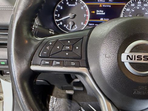 Used 2022 Nissan Sentra SV image 14