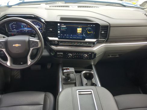 Used 2022 Chevrolet Silverado 1500 LTZ w/ LTZ Premium Package image 24