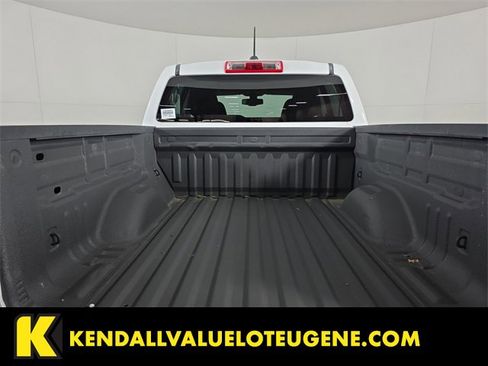 Used 2019 GMC Canyon SLE image 9
