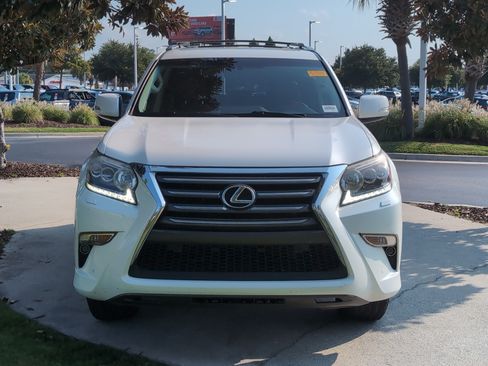 Used 2014 Lexus GX 460 Luxury AWD/4WD image 3