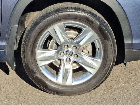 Certified 2018 Toyota Highlander Limited AWD/4WD image 28