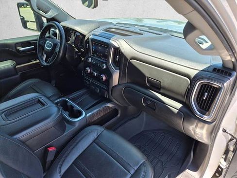 Used 2021 GMC Sierra 2500 Denali w/ Denali Ultimate Package AWD/4WD image 21