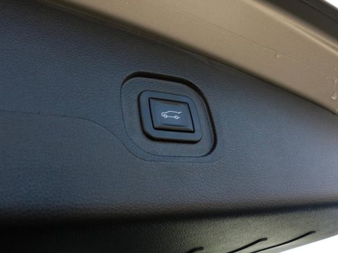 Used 2015 Chevrolet Equinox LT w/ Power Convenience Package image 32