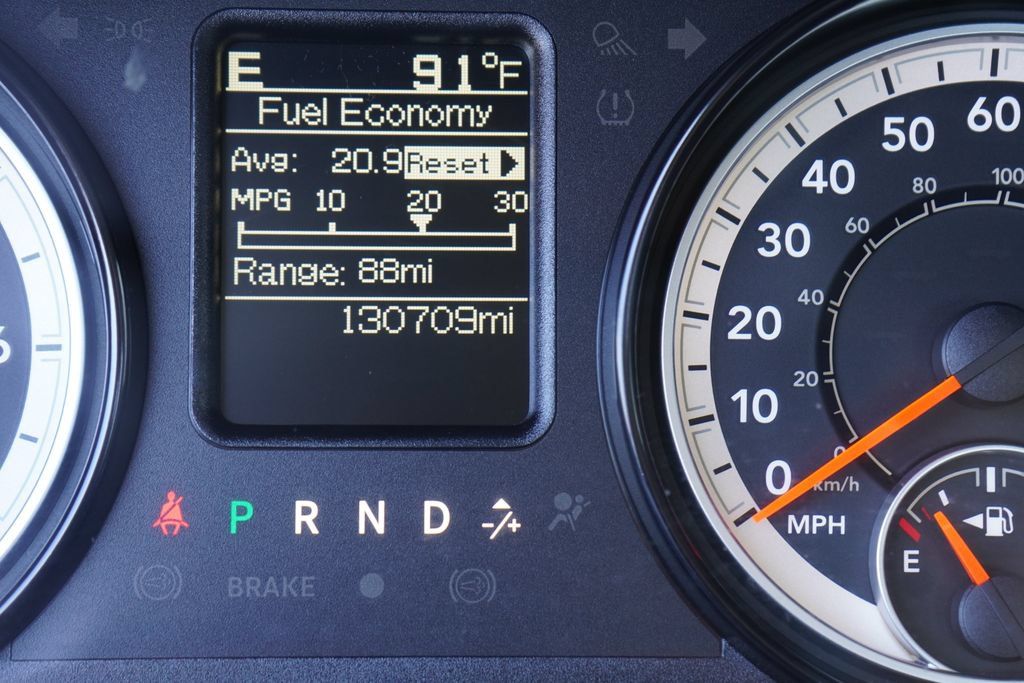 Used 2018 RAM 1500 Express w/ Express Value Package AWD/4WD image 19