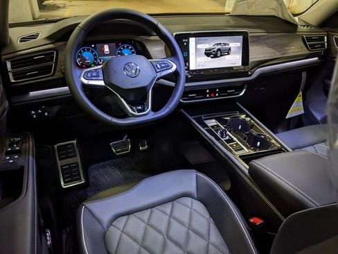 New 2026 Volkswagen Atlas SEL Premium R-Line image 12