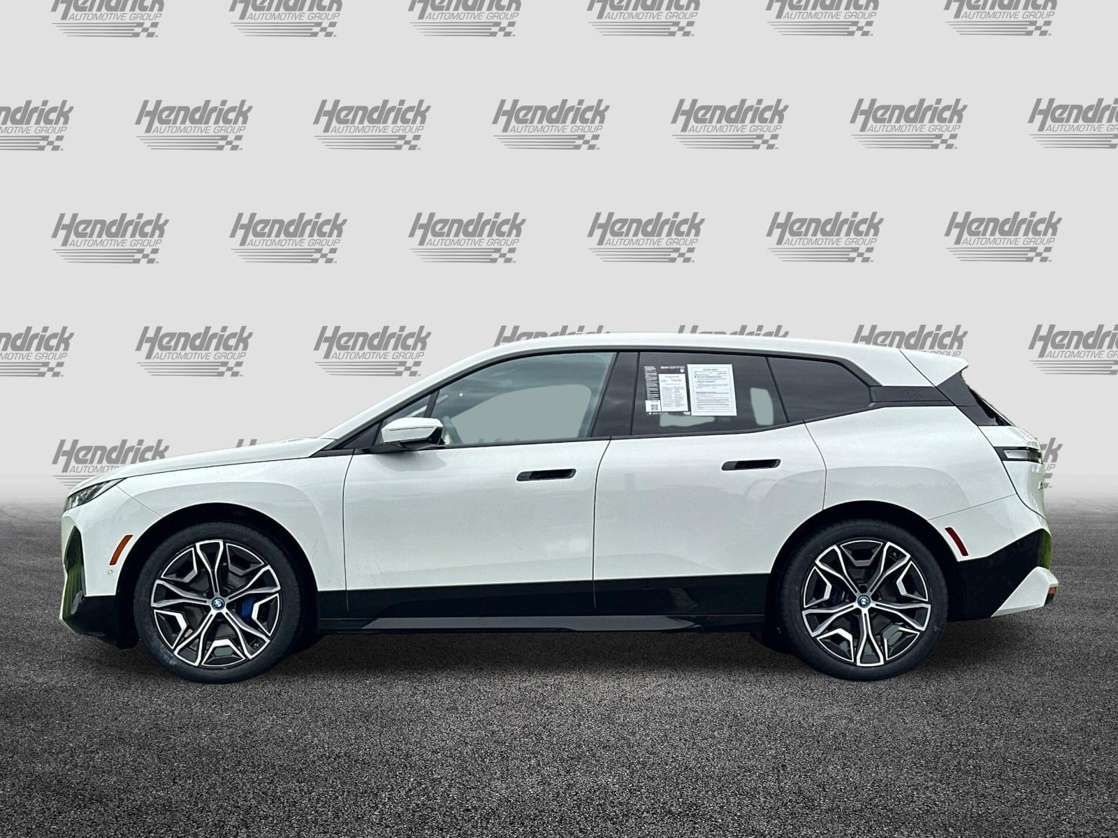 Certified 2024 BMW iX xDrive50 w/ Sport Package AWD/4WD image 8