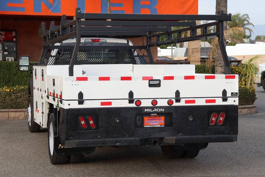 Used 2019 Ford F550 2WD Regular Cab Super Duty image 9