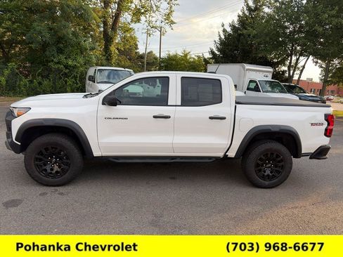 Used 2023 Chevrolet Colorado Trail Boss w/ Advanced Trailering Package AWD/4WD image 4