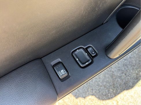 Used 2013 MAZDA MX-5 Miata Club image 17