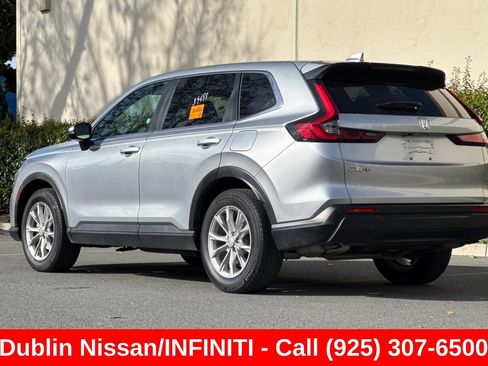Used 2025 Honda CR-V EX-L image 6