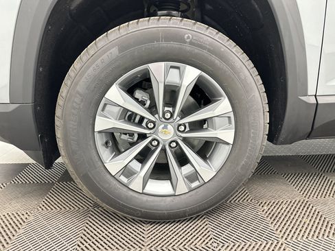 New 2026 Chevrolet Equinox LT AWD/4WD image 11
